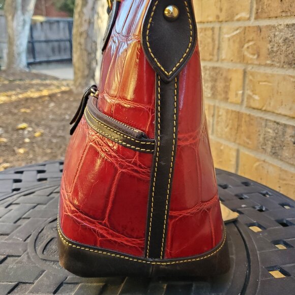 Dooney & Bourke Red & Brown Leather Croc Bag - Picture 4 of 10